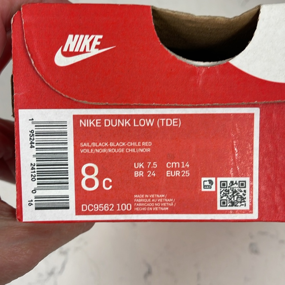 Nike Dunk Low NBA 75th Anniversary Chicago Toddler DC9562-100 Red Black Size 8 - Picture 11 of 16